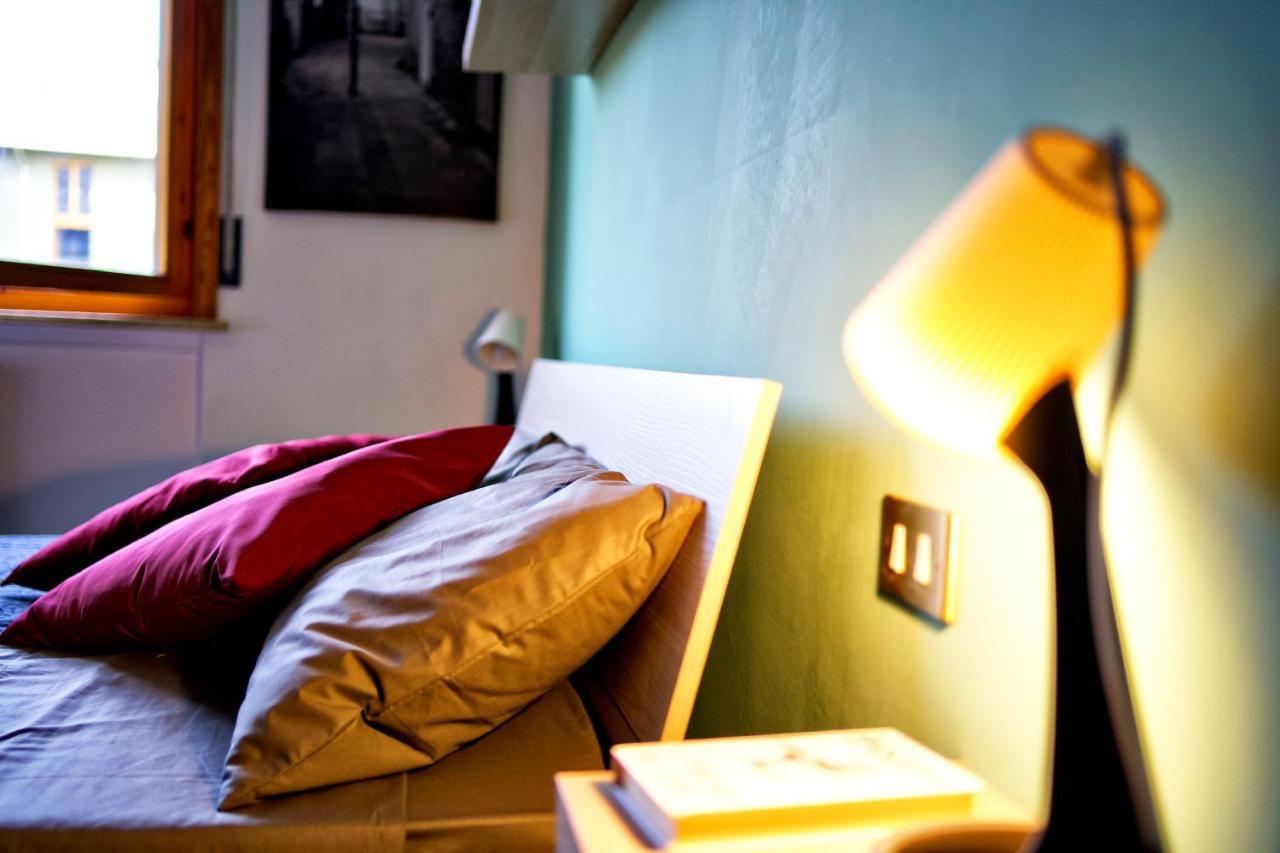 Casa Zoe Apartment Free Parking,Self Check In & Free Wi Fi Parma Exterior foto