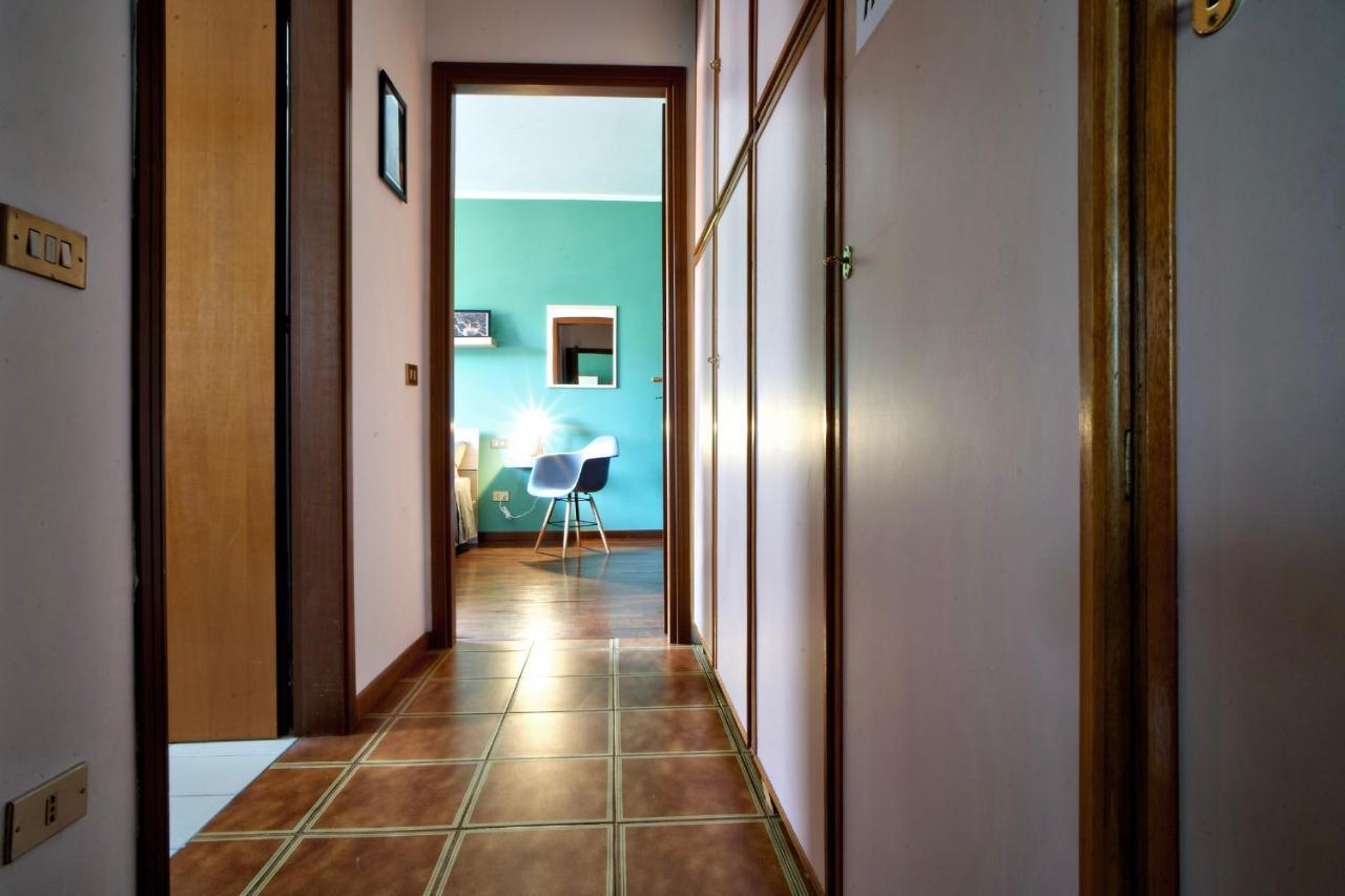 Casa Zoe Apartment Free Parking,Self Check In & Free Wi Fi Parma Exterior foto